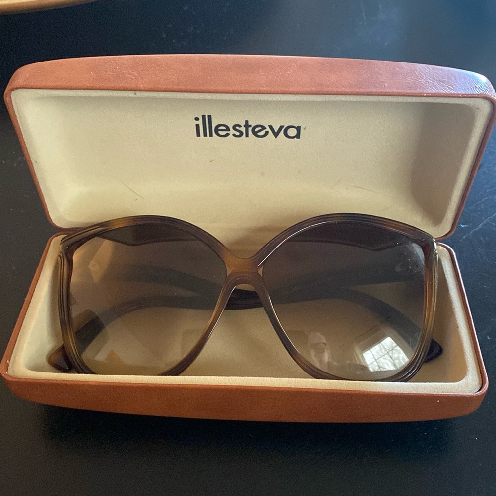 Illesteva Sunglasses